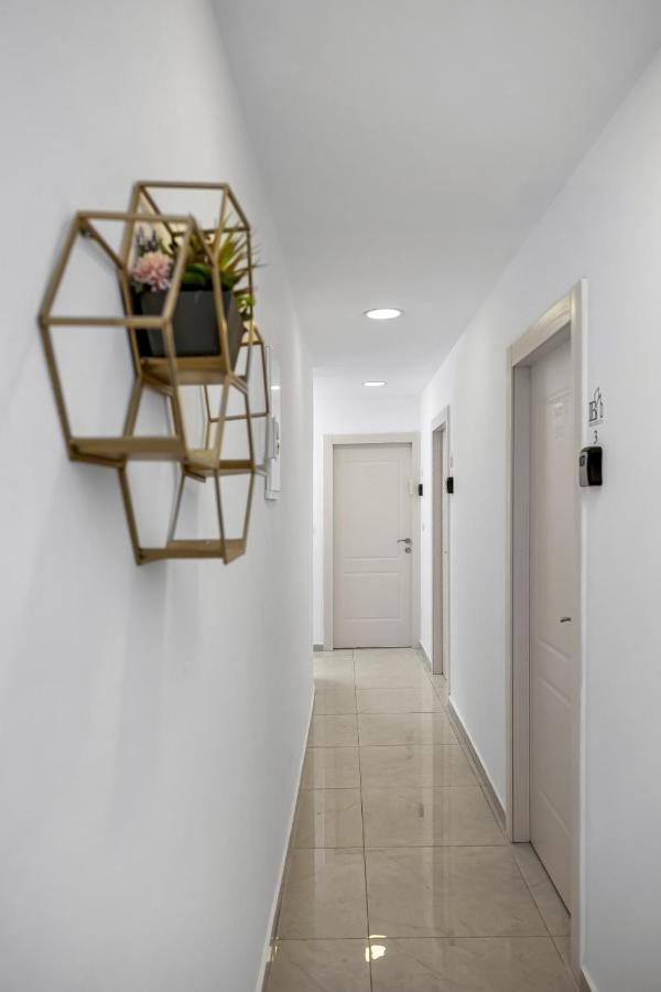 Ib Properties Suites เยรูซาเลม ภายนอก รูปภาพ